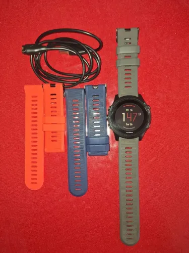 Garmin Forerunner 935 Multiesportivo - Excelente Estado + Pulseiras Extras