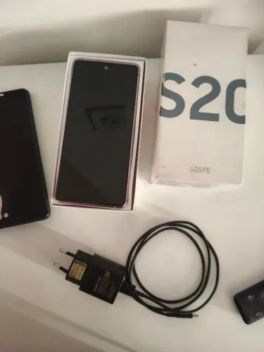 Samsung S20FE 128 GB