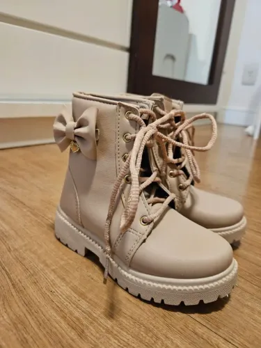 Bota infantil