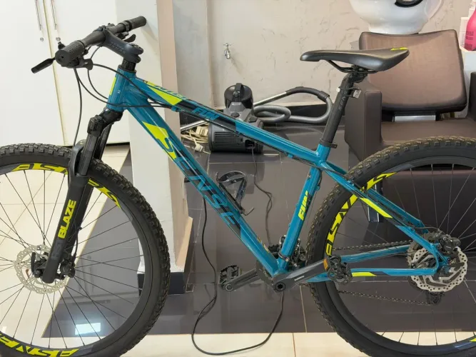 Vendo bicicleta sense aro 29 quadro 17