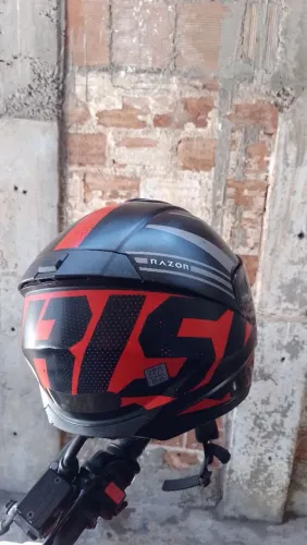 Capacete norisk Razor