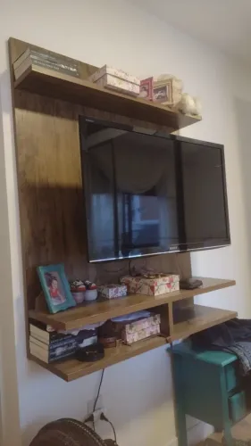 Painel para TV de até 42 polegadas 