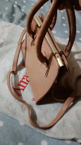 Vendo acessórios bolsa puseira óculos cordão