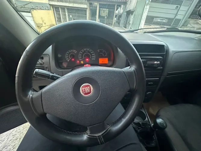 Fiat Strada Working 1.4 MPI Fire Flex 8V CD 2011
