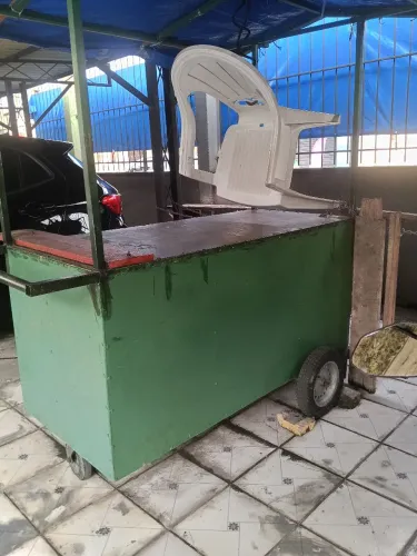 Carrinho de Inox
