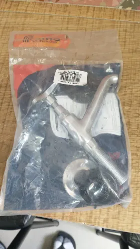 Torneira de banheiro acabamento cruzeta marca forusi