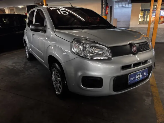 Fiat Uno Attractive 1.0 EVO Fire Flex 8V 5P 2016