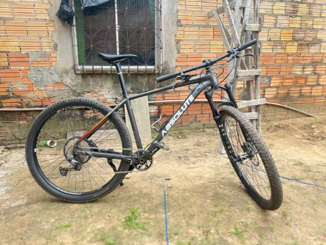 MTB Wild Boost - Aro 29 | Deore M6100 12v | Manitou Machete Comp | Tam. 19