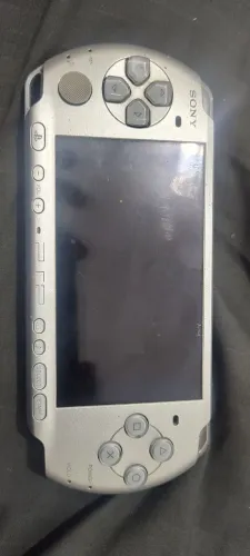 Psp 3001, sucata, placa mãe está ruim