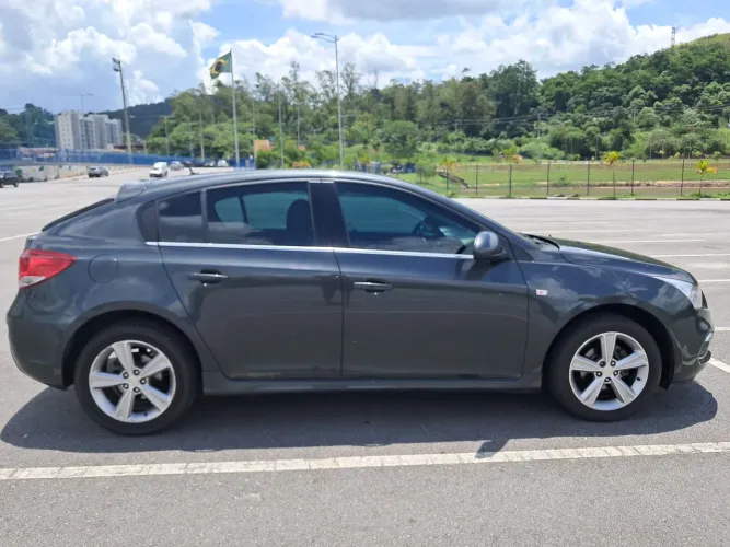 Chevrolet Cruze HB Sport LT 1.8 16V Flexp. 5P AUT 2016