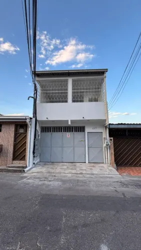 Aluga-se kitnet R$750,00