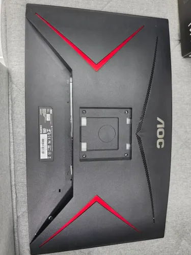 Monitor 27p, 240hz aoc
