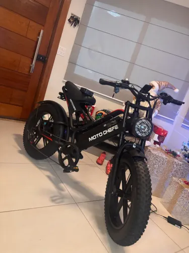 Moto Chefe Style 750W - Bicicleta Elétrica Autopropelida - Fat Bike