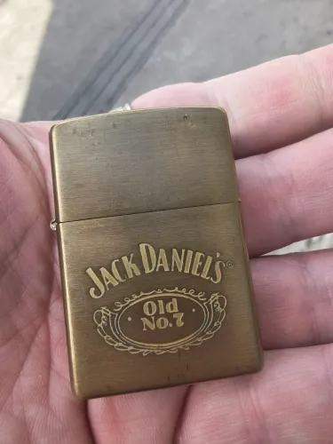 Isqueiro Zippo Jack Daniels