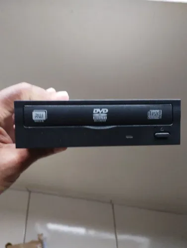 Leitor e gravador de CD/DVD para PC