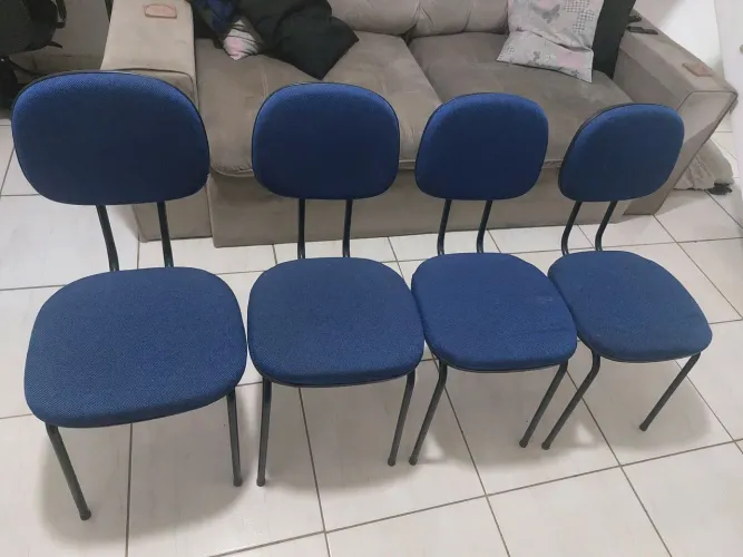 Vende cadeira para recepção de escritorio