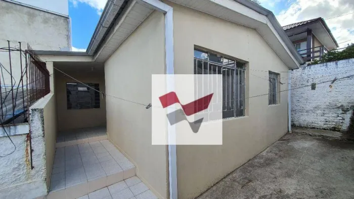 Casa com 2 dormitórios para alugar, 76 m² - Xaxim - Curitiba/PR