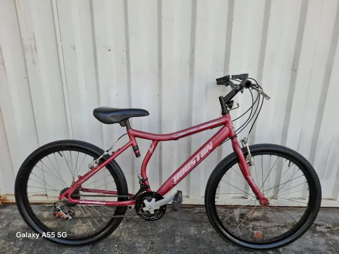 BICICLETA HOUSTON ROSA ARO 24/21 MARCHAS. (POSSO ENTREGAR)