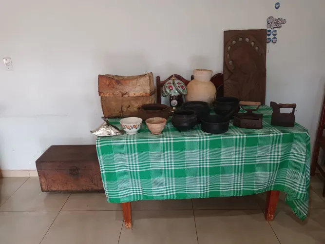 Vendo peças antigas! Se quiser vendo separadamente também