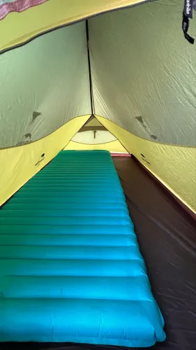 Isolante términco inflável naturehike ultralight