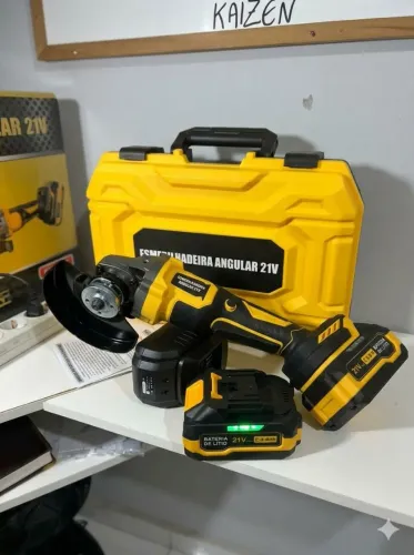 Esmerilhadeira  21v Profissional, Motor Brushless com 2 baterista 4.0 Ah e maleta