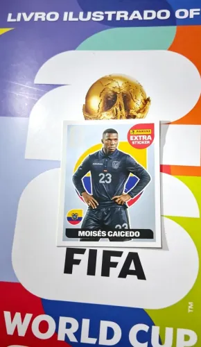 VENDO- Figurinha  Moisés Caicedo Legend Prata 2026