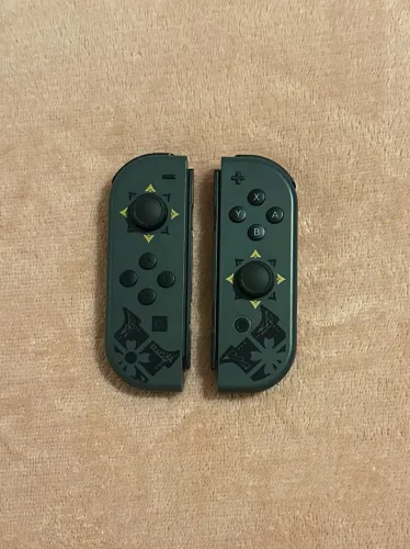 Joy-Cons Nintendo Switch Monster Hunter
