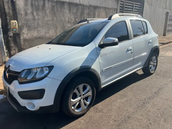 Renault Sandero Stepway Hi-power 1.6 8V 5P 2016