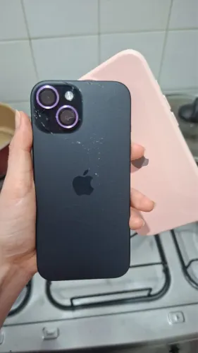 Celular IPHONE 15