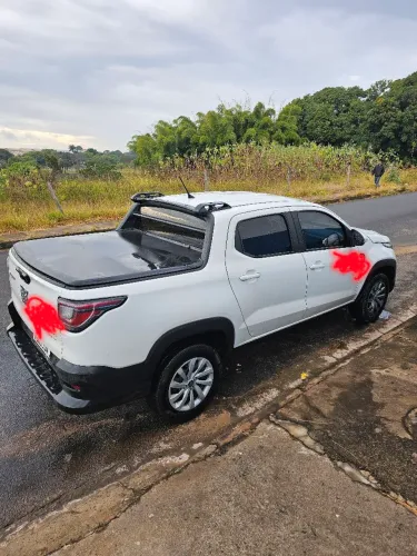 Fiat Strada Freedom 1.3 Flex 8V CD 2025