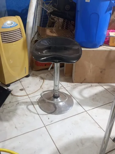 Cadeira banqueta