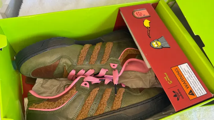 Coleção de tênis adidas