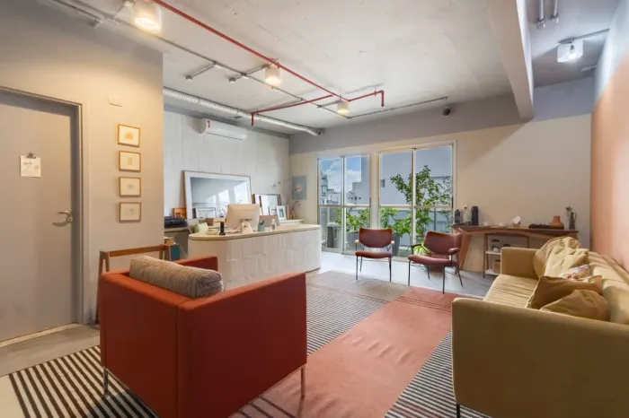 Sala comercial na Rua Augusta, 890 - Sala 8 17 m²