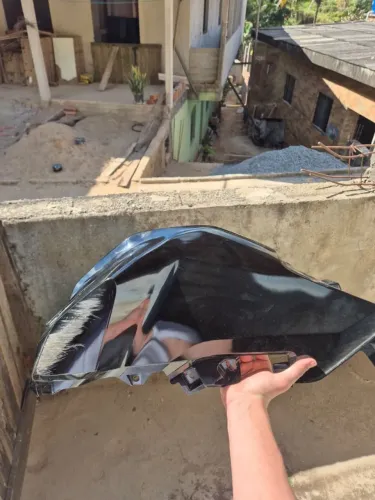 VENDO CARENAGEM LADO DIREITO FAN 160