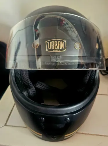 Capacete URBAN Cafe Racer Black - Lindo! Seminovo + viseira escura extra!