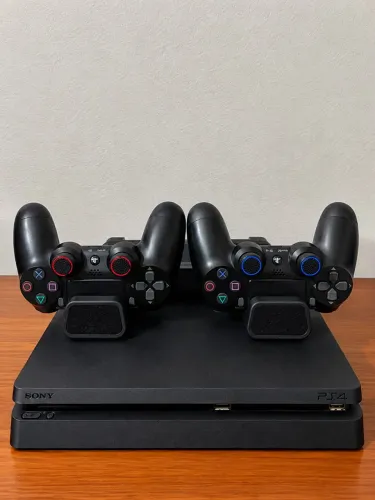 PS4 SLIM 1TB