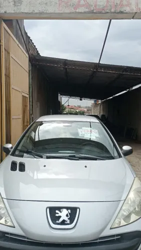 Peugeot 207 Sedan Passion XS 1.6 Flex 16V 4P AUT 2010