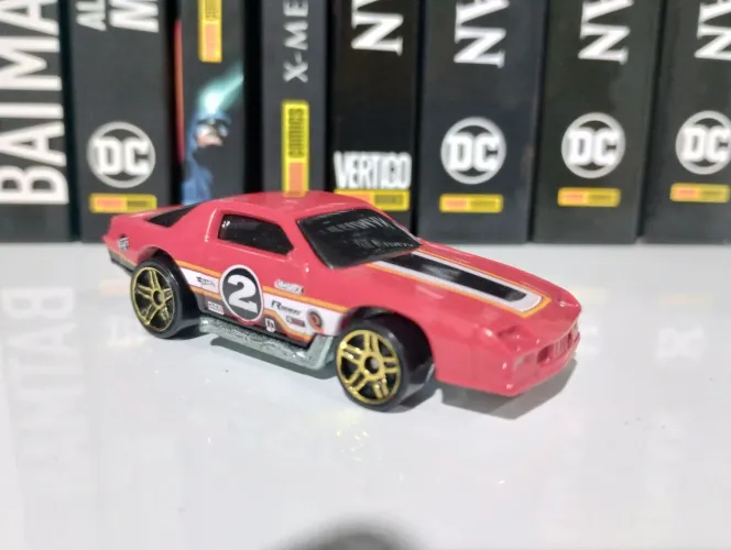 Hot Wheels Camaro Z28
