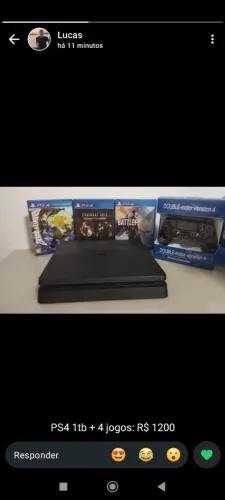 PlayStation 4 de 1 TB com quatro jogos é um controle na caixa