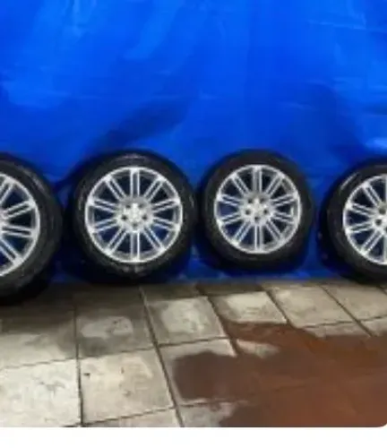 Rodas land Rover originais aro 20