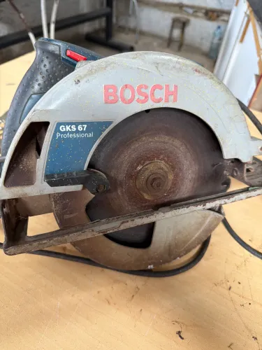 serra circular bosch gks 67 220v 1600w