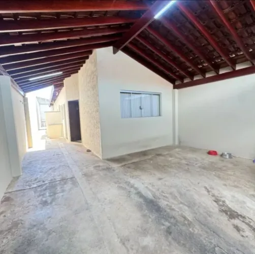 PLANALTO | CASA ESPAÇOSA C/ MOBILIAS - FINANCIA!