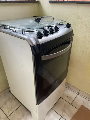 Fogão 4 bocas Electrolux