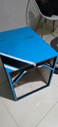 Caixa de som pra boca de 15"