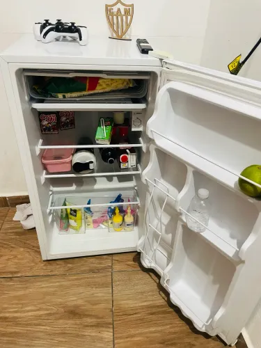 Frigobar 93L