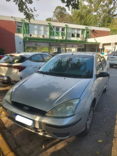 Ford Focus Sedan 1.6/1.6 Flex 8v/16v 4P Mec. 2005
