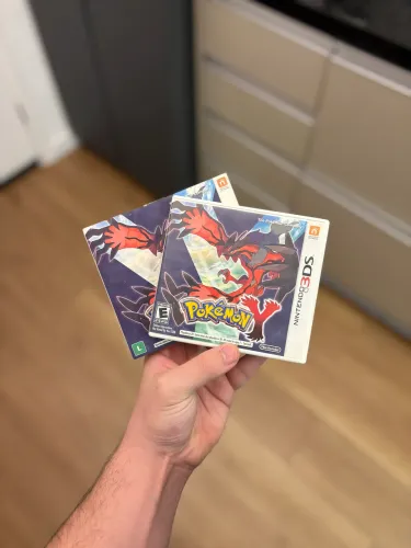 Pokémon Y de Nintendo 3ds Completo com caixa, manuais e luva
