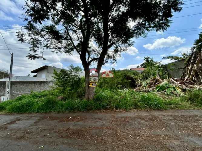 Terreno à Venda no Vitória Valle II