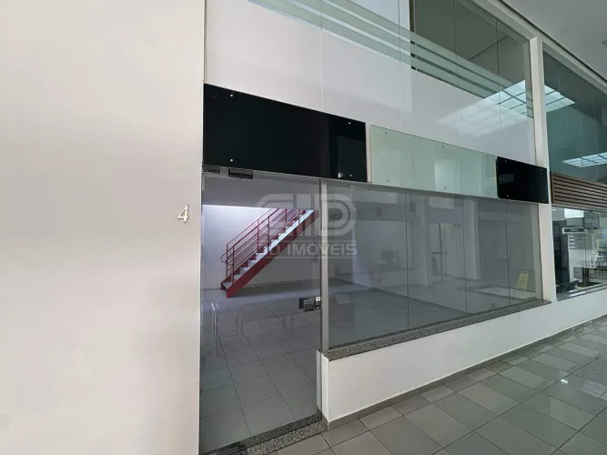 Sala Comercial com 59m² na Av. Fernando Correa