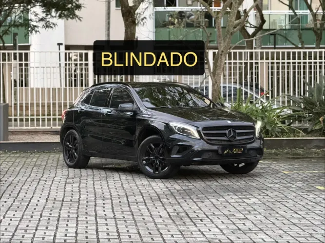 Mercedes-Benz GLA 200 Vis. Black ED. 1.6 TB 16V Aut. 2015